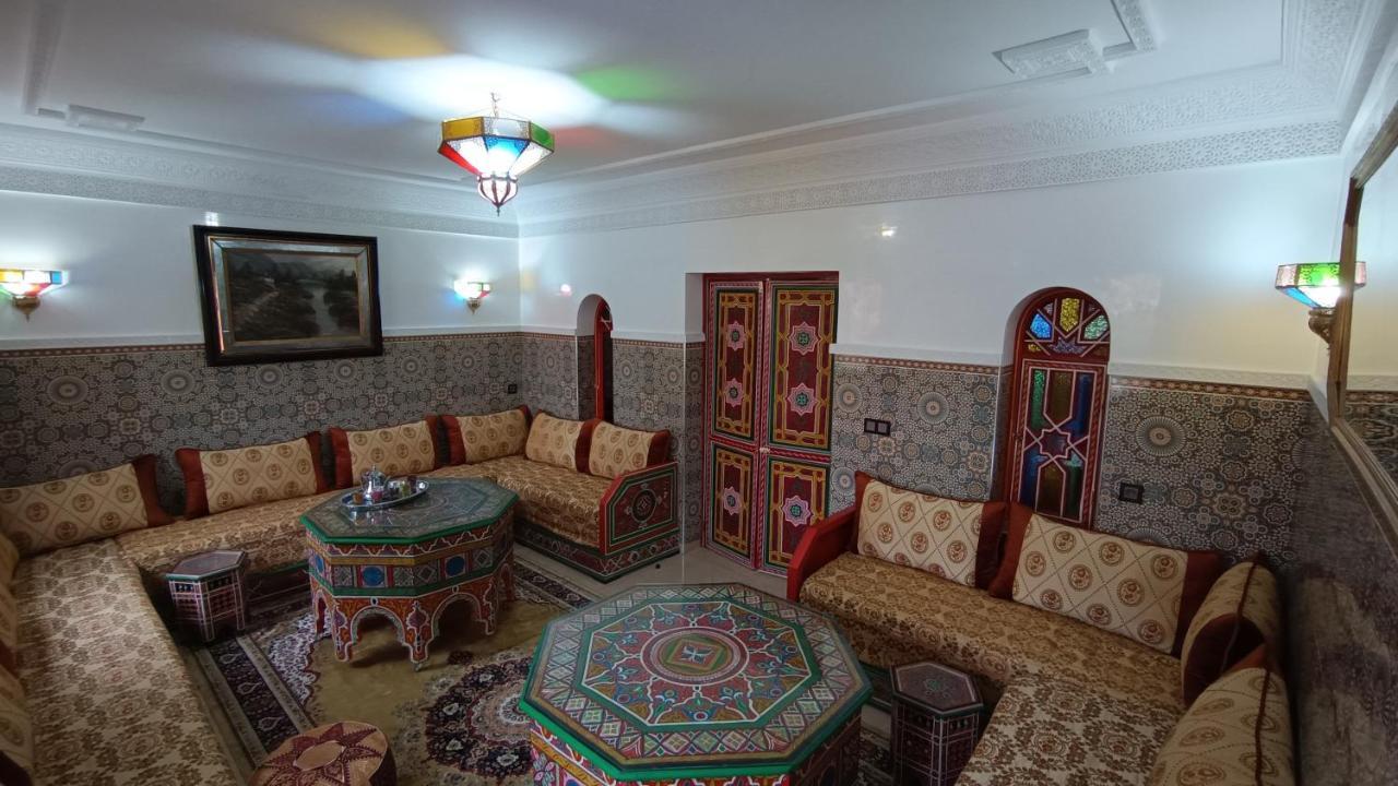 Riad A Marrakech Dans La Residence Touristique Al Qaria Assiyahia 马拉喀什 外观 照片