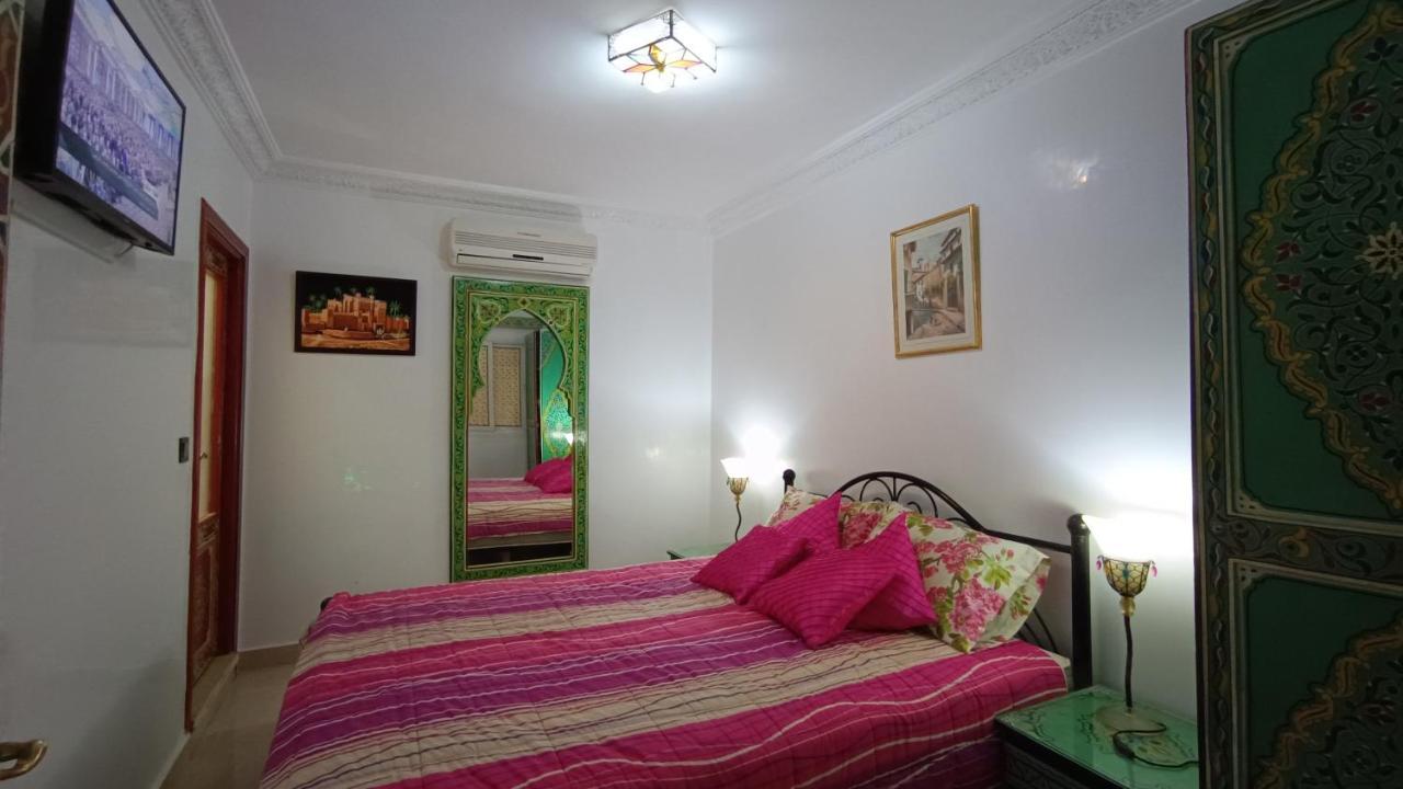 Riad A Marrakech Dans La Residence Touristique Al Qaria Assiyahia 马拉喀什 外观 照片